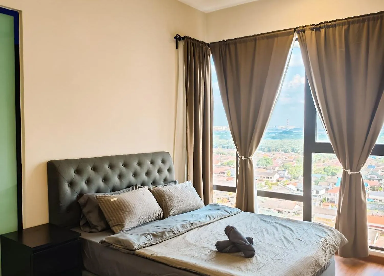 Mosaic Southkey Midvalley By Elegant Johor Bahru 0*,